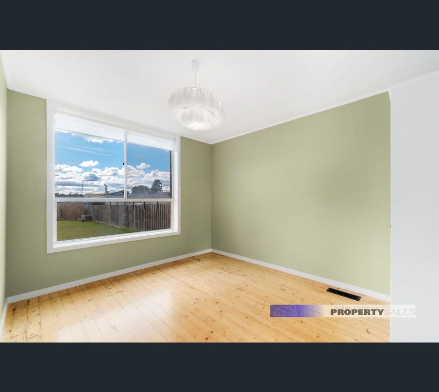 16 Newstead St, NEWBOROUGH, VIC, 3825, Australia4